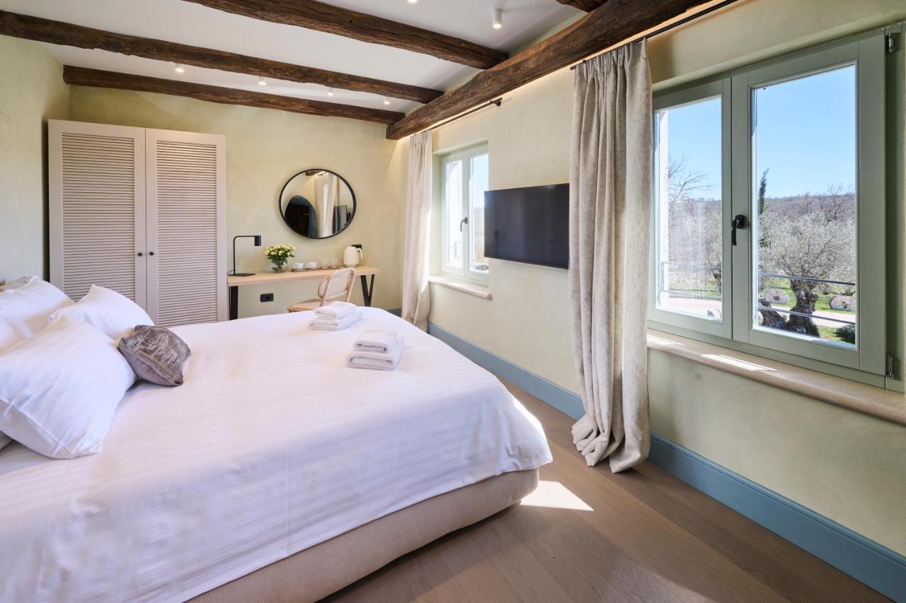 Winery Cuj Bed & Breakfast Vilanija Luaran gambar
