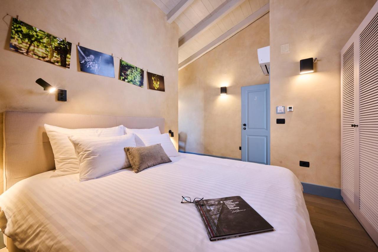 Winery Cuj Bed & Breakfast Vilanija Luaran gambar